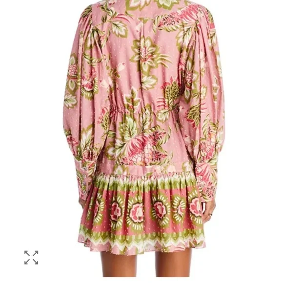 FARM Rio Aura Peasant Dress. Pink floral size medium. Size Medium